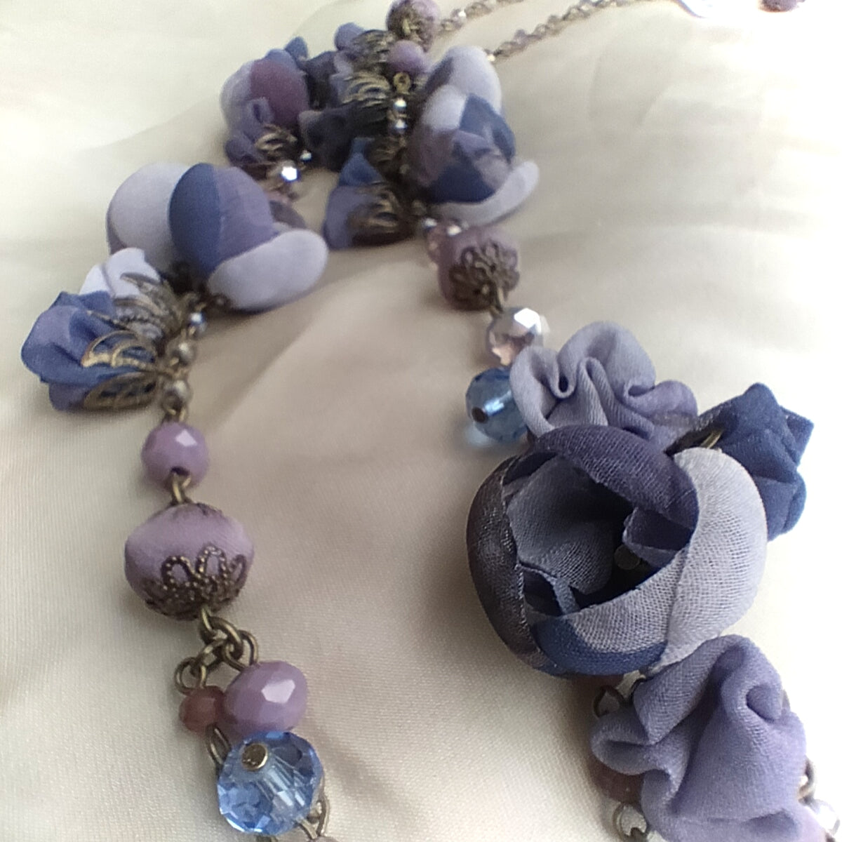 Collana Blossom - Blue Mauve